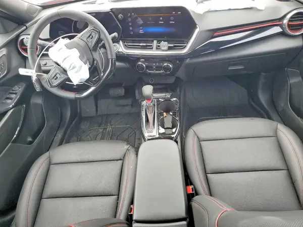KL77LJEP5TC020570 2026 CHEVROLET TRAX - Image 8