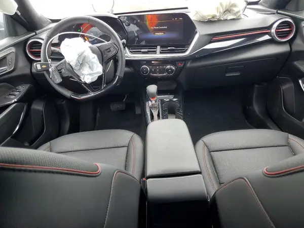 KL77LJEP5TC045887 2026 CHEVROLET TRAX - Image 8