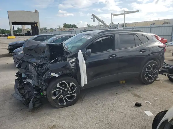 KL77LJEP6SC008393 2025 CHEVROLET TRAX - Image 1