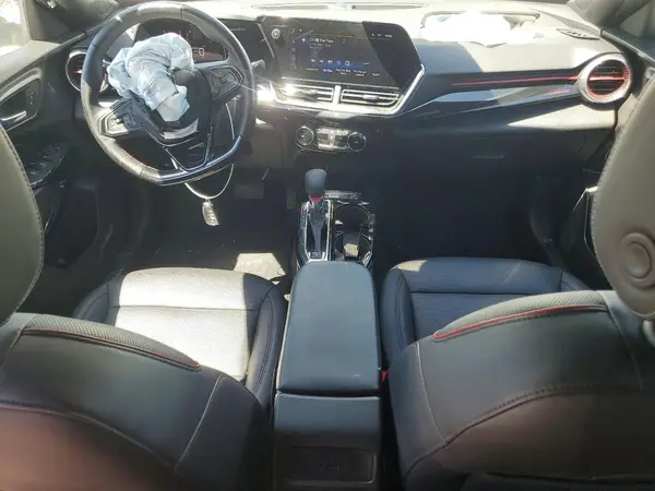 KL77LJEP6SC027817 2025 CHEVROLET TRAX - Image 8