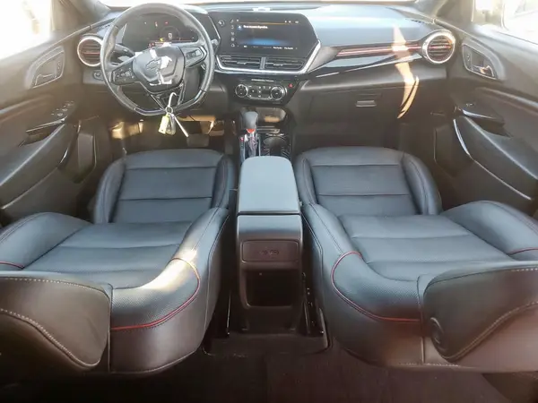 KL77LJEP6SC054306 2025 CHEVROLET TRAX - Image 8
