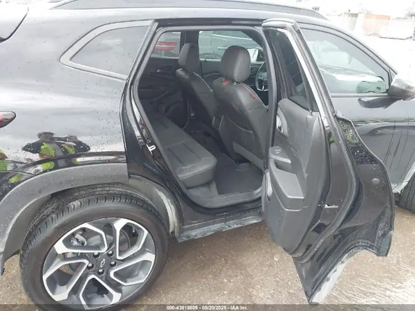 KL77LJEP6SC059554 2025 CHEVROLET TRAX - Image 8