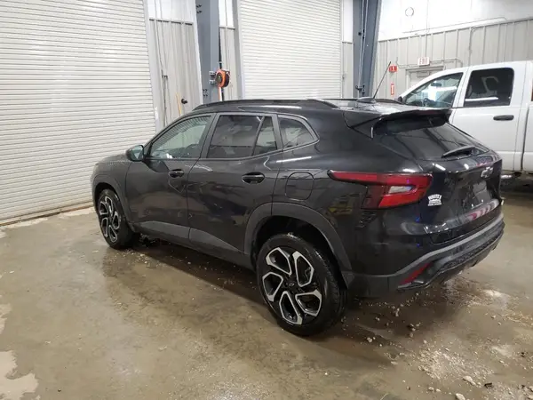 KL77LJEP6SC079707 2025 CHEVROLET TRAX - Image 2