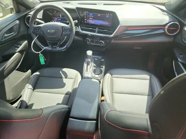 KL77LJEP6SC122135 2025 CHEVROLET TRAX - Image 8