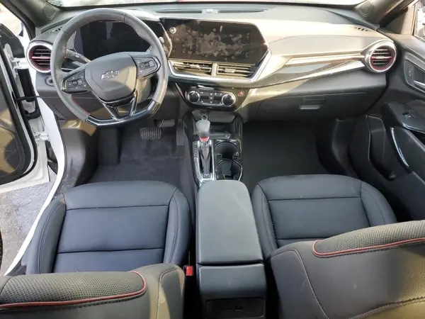 KL77LJEP6SC173375 2025 CHEVROLET TRAX - Image 8