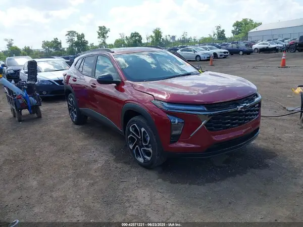 KL77LJEP6SC179905 2025 CHEVROLET TRAX - Image 1