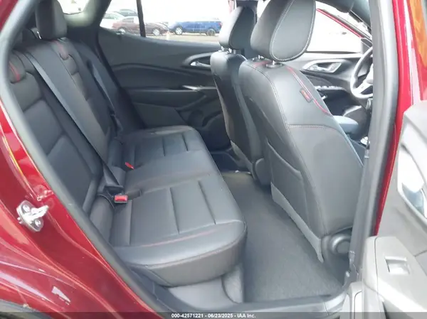 KL77LJEP6SC179905 2025 CHEVROLET TRAX - Image 8
