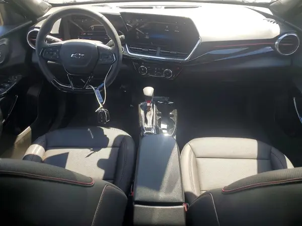 KL77LJEP6SC292916 2025 CHEVROLET TRAX - Image 8