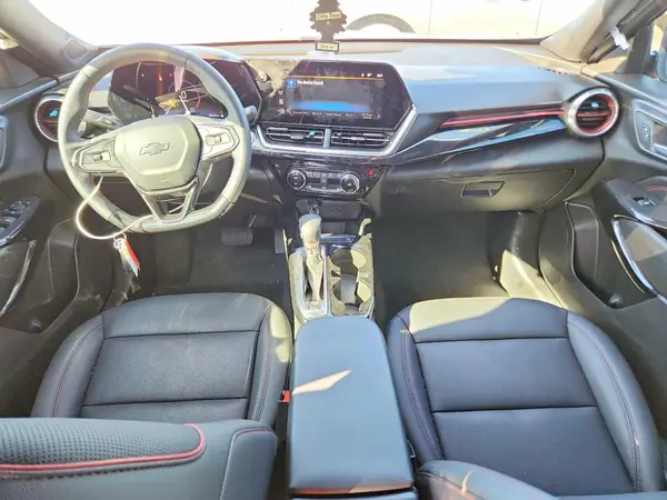 KL77LJEP6SC325915 2025 CHEVROLET TRAX - Image 8