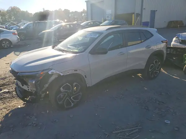 KL77LJEP6TC018746 2026 CHEVROLET TRAX - Image 1