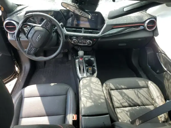 KL77LJEP7SC011531 2025 CHEVROLET TRAX - Image 8