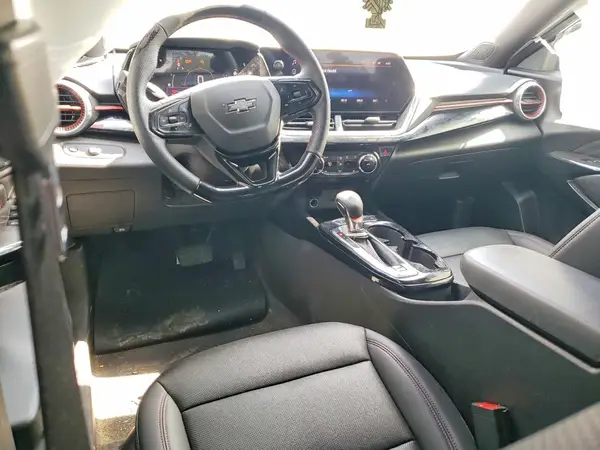 KL77LJEP7SC030001 2025 CHEVROLET TRAX - Image 8