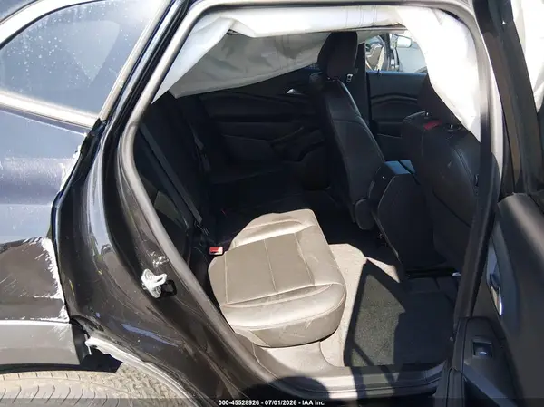 KL77LJEP7SC045310 2025 CHEVROLET TRAX - Image 8