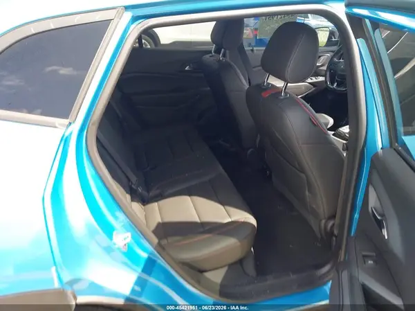 KL77LJEP7SC048367 2025 CHEVROLET TRAX - Image 8