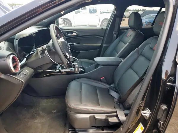 KL77LJEP7SC053858 2025 CHEVROLET TRAX - Image 8
