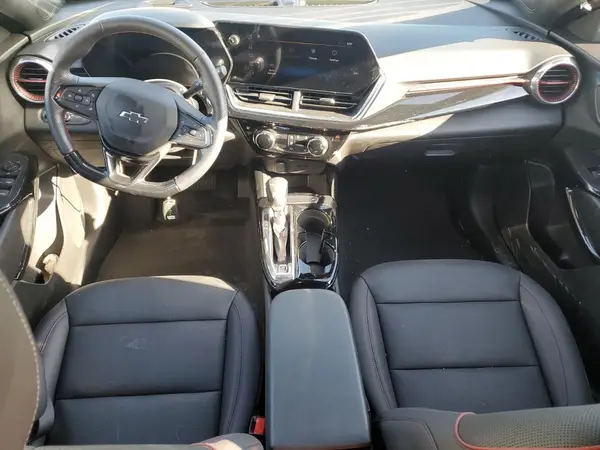 KL77LJEP7SC078419 2025 CHEVROLET TRAX - Image 8