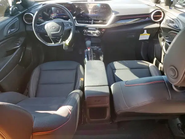 KL77LJEP7SC101424 2025 CHEVROLET TRAX - Image 8