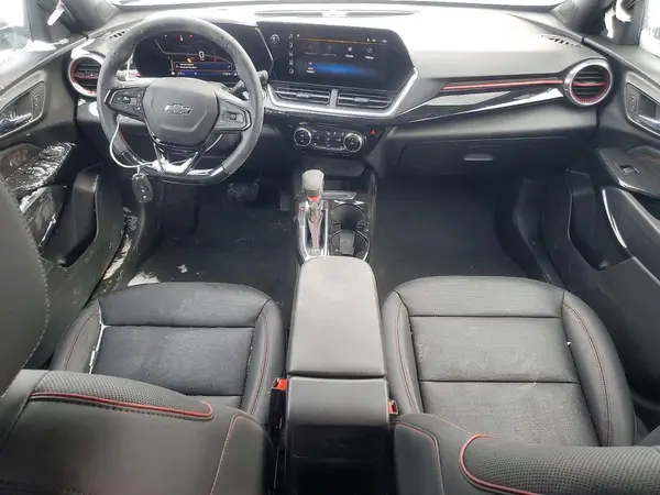 KL77LJEP7SC108986 2025 CHEVROLET TRAX - Image 8