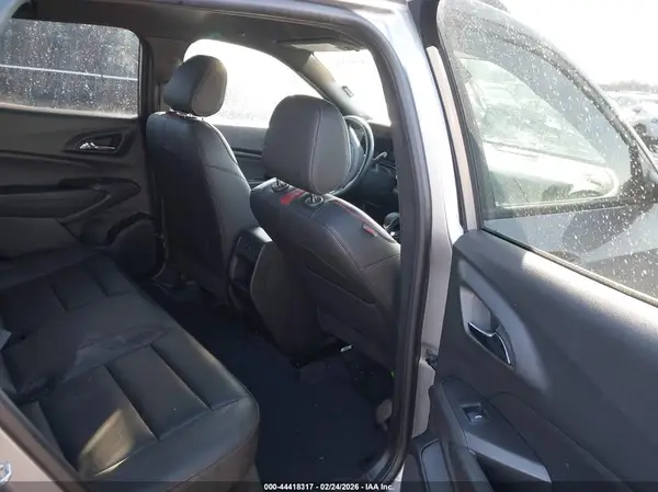 KL77LJEP7SC133032 2025 CHEVROLET TRAX - Image 8