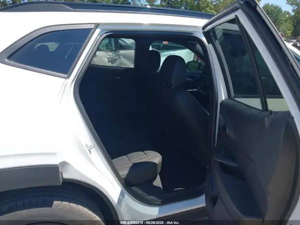 KL77LJEP7SC169996 2025 CHEVROLET TRAX - Image 8