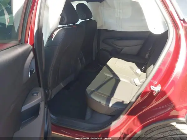 KL77LJEP7SC195367 2025 CHEVROLET TRAX - Image 8