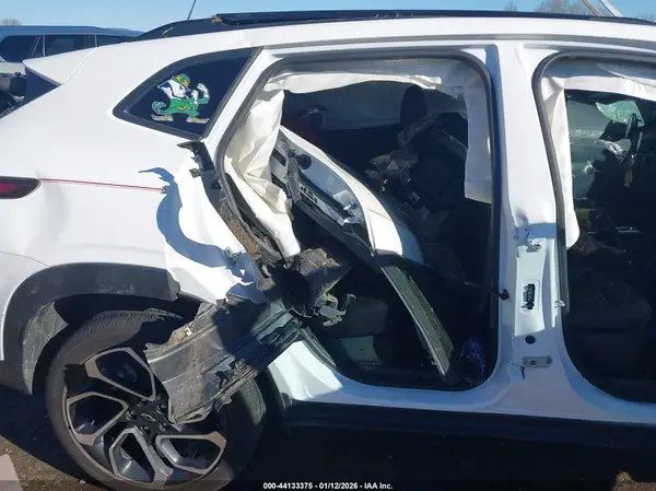 KL77LJEP7SC242610 2025 CHEVROLET TRAX - Image 8