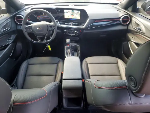 KL77LJEP7SC265451 2025 CHEVROLET TRAX - Image 8