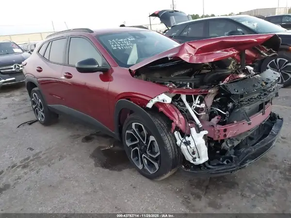 KL77LJEP7SC276384 2025 CHEVROLET TRAX - Image 1
