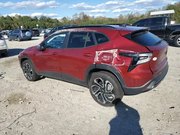 KL77LJEP7SC279687 2025 CHEVROLET TRAX - Image 2