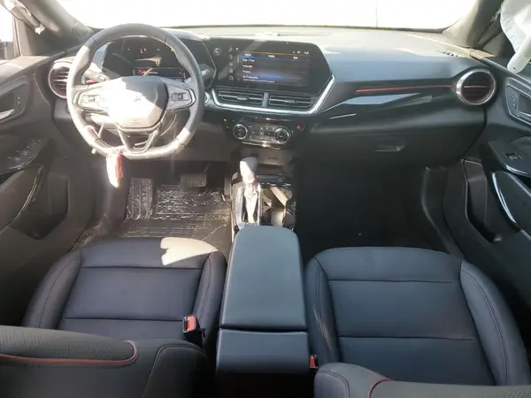 KL77LJEP7SC296246 2025 CHEVROLET TRAX - Image 8