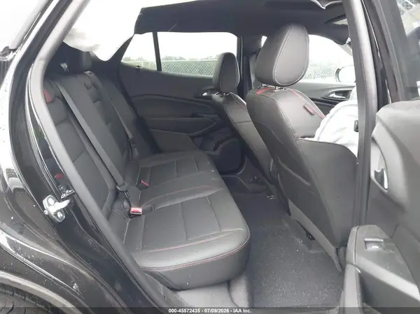 KL77LJEP7TC004130 2026 CHEVROLET TRAX - Image 8