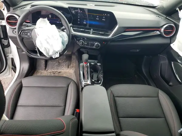 KL77LJEP7TC024328 2026 CHEVROLET TRAX - Image 8