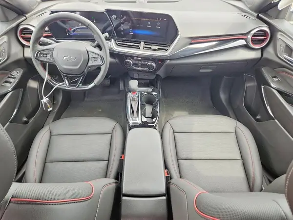 KL77LJEP7TC102221 2026 CHEVROLET TRAX - Image 8