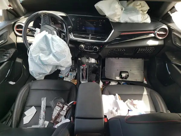 KL77LJEP8SC008007 2025 CHEVROLET TRAX - Image 8