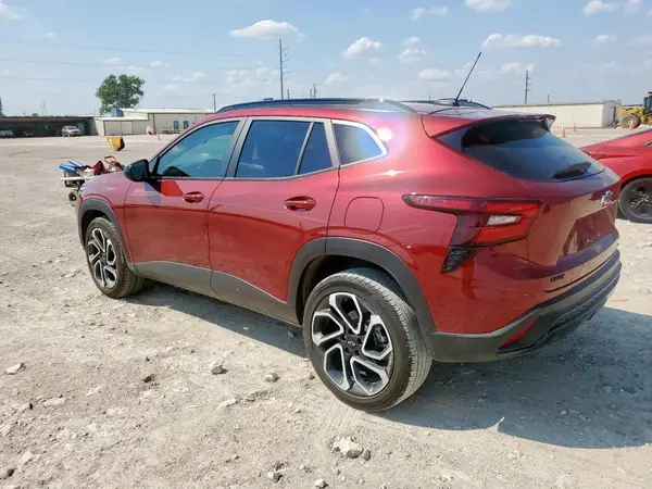 KL77LJEP8SC043422 2025 CHEVROLET TRAX - Image 2