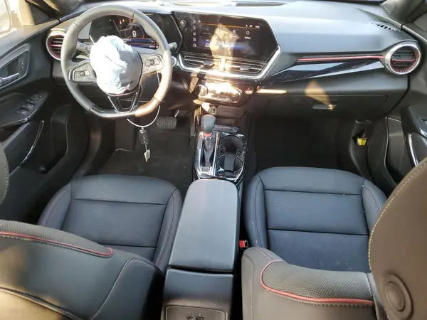 KL77LJEP8SC069258 2025 CHEVROLET TRAX - Image 8