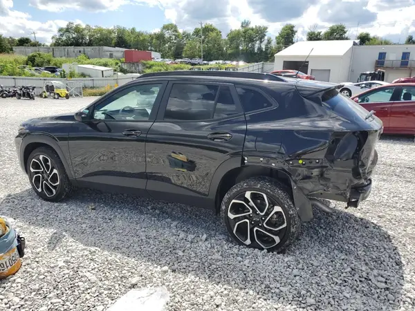 KL77LJEP8SC126851 2025 CHEVROLET TRAX - Image 2