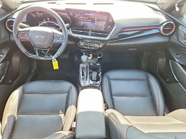 KL77LJEP8SC242907 2025 CHEVROLET TRAX - Image 8