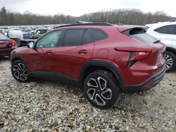 KL77LJEP9SC001258 2025 CHEVROLET TRAX - Image 2