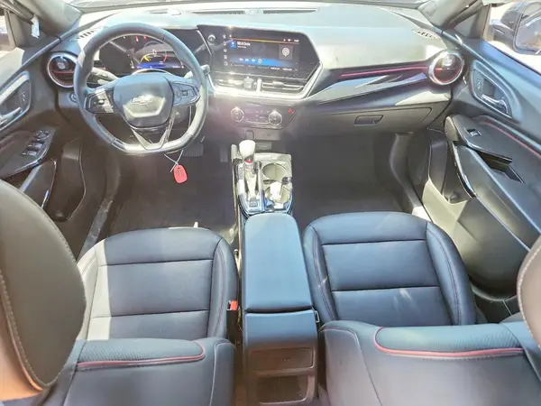 KL77LJEP9SC010834 2025 CHEVROLET TRAX - Image 8