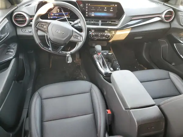 KL77LJEP9SC020005 2025 CHEVROLET TRAX - Image 8