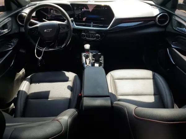 KL77LJEP9SC031859 2025 CHEVROLET TRAX - Image 8
