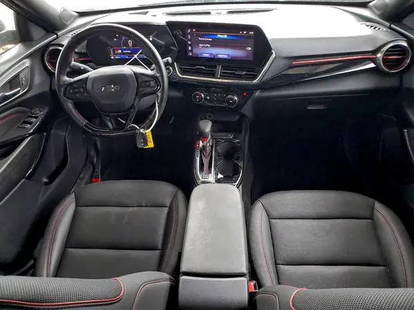 KL77LJEP9SC049391 2025 CHEVROLET TRAX - Image 8