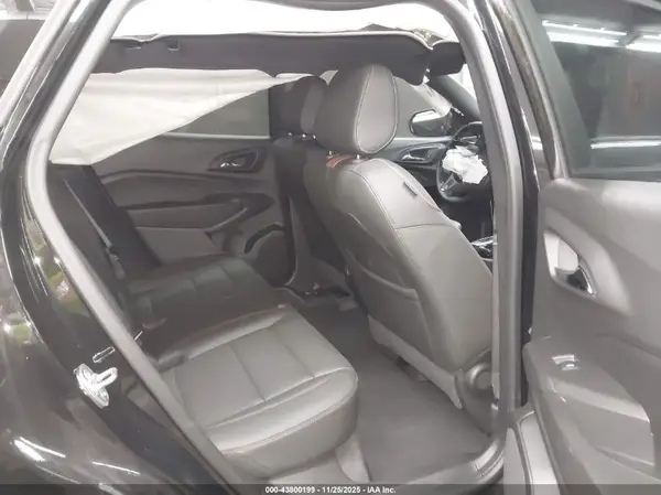KL77LJEP9SC060021 2025 CHEVROLET TRAX - Image 8