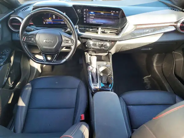 KL77LJEP9SC060598 2025 CHEVROLET TRAX - Image 8