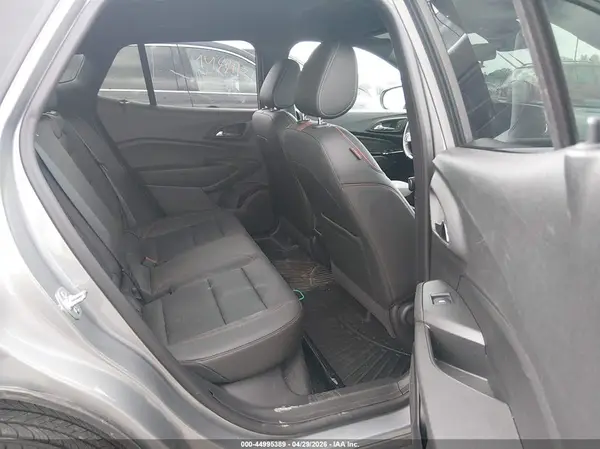 KL77LJEP9SC079796 2025 CHEVROLET TRAX - Image 8