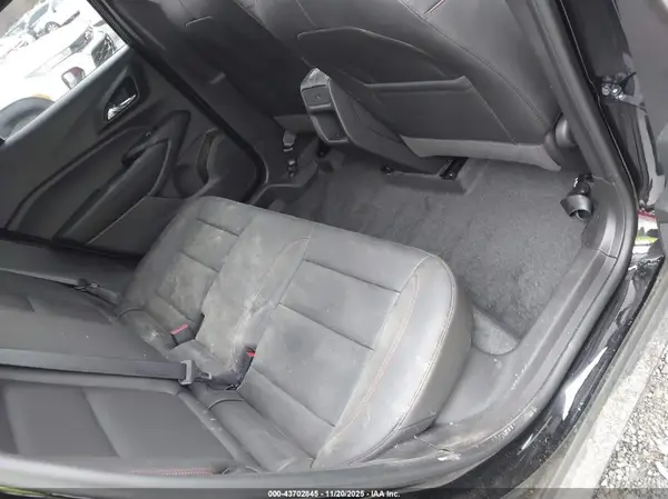 KL77LJEP9SC082505 2025 CHEVROLET TRAX - Image 8