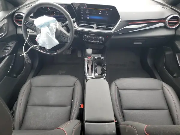 KL77LJEP9SC087493 2025 CHEVROLET TRAX - Image 8