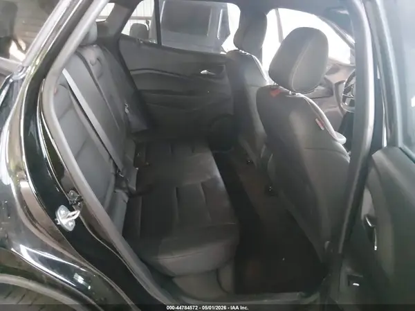 KL77LJEP9SC090880 2025 CHEVROLET TRAX - Image 8