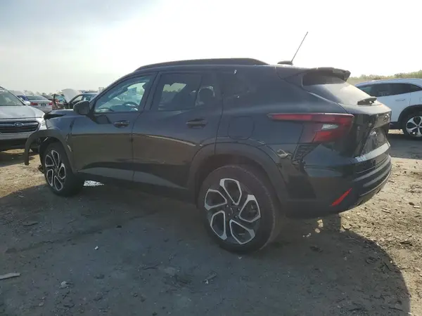 KL77LJEP9SC105667 2025 CHEVROLET TRAX - Image 2